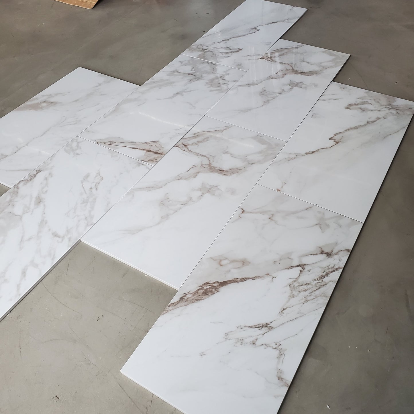 12"x24" I578 White Cal Porcelain Tile - Sold by ctn