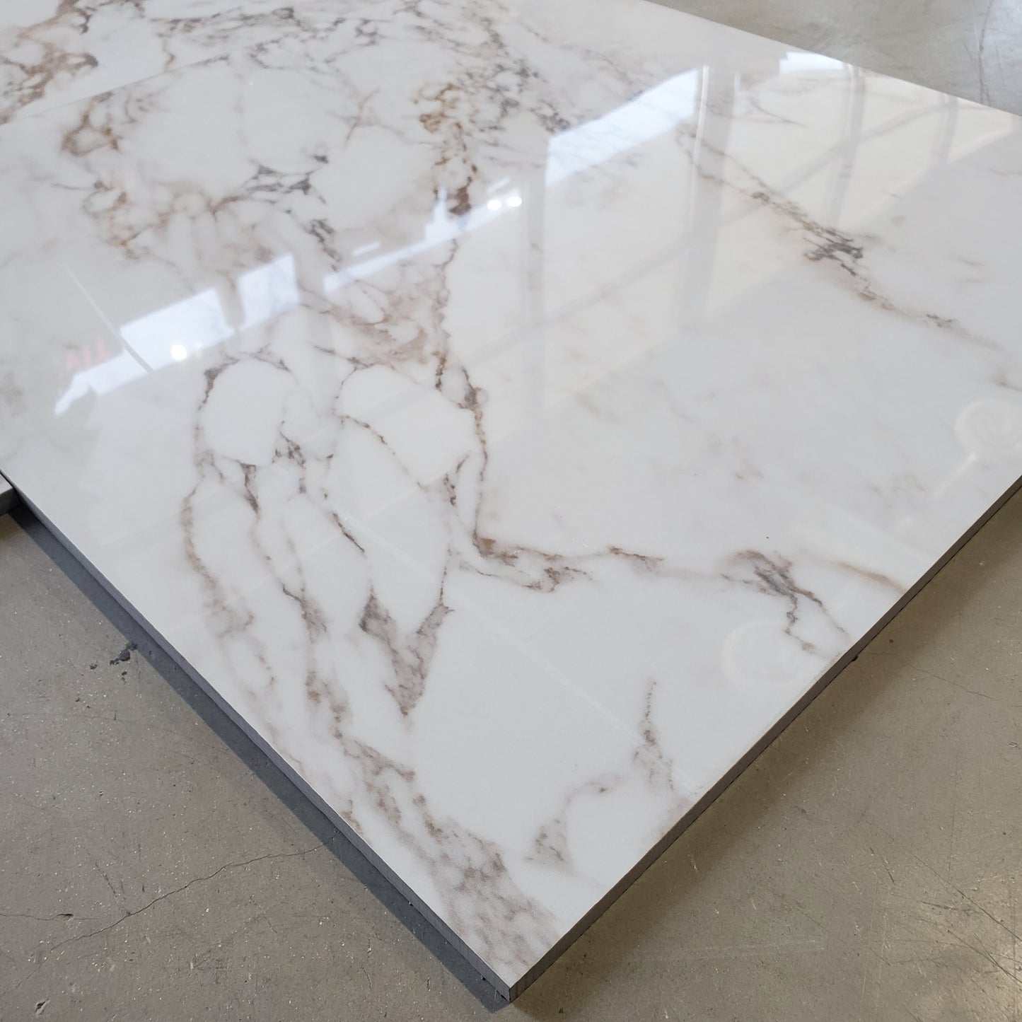 24"x24" I695 Stainmaster Polished Porcelain Tile - Sold by ctn