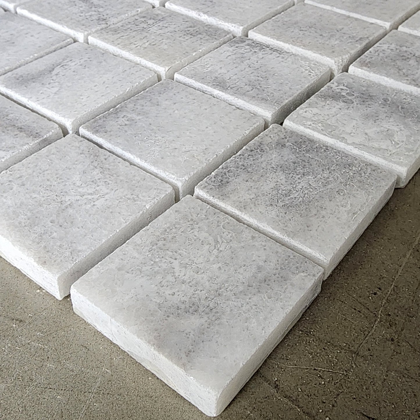 2"x2" Mosaic Tile M320 Hon Yukon White - Sold by piece