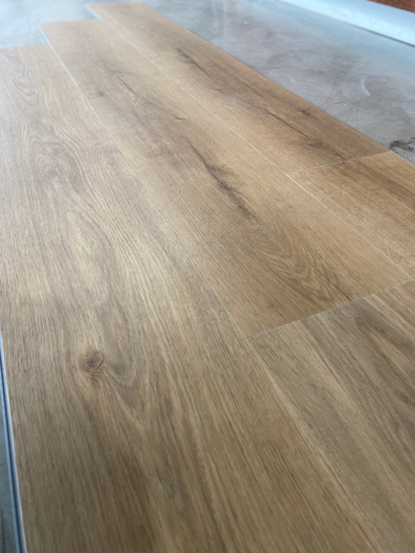 LH - 5mm - 7.1"x48" - Click-Lock Vinyl Plank - Sold by Ctn